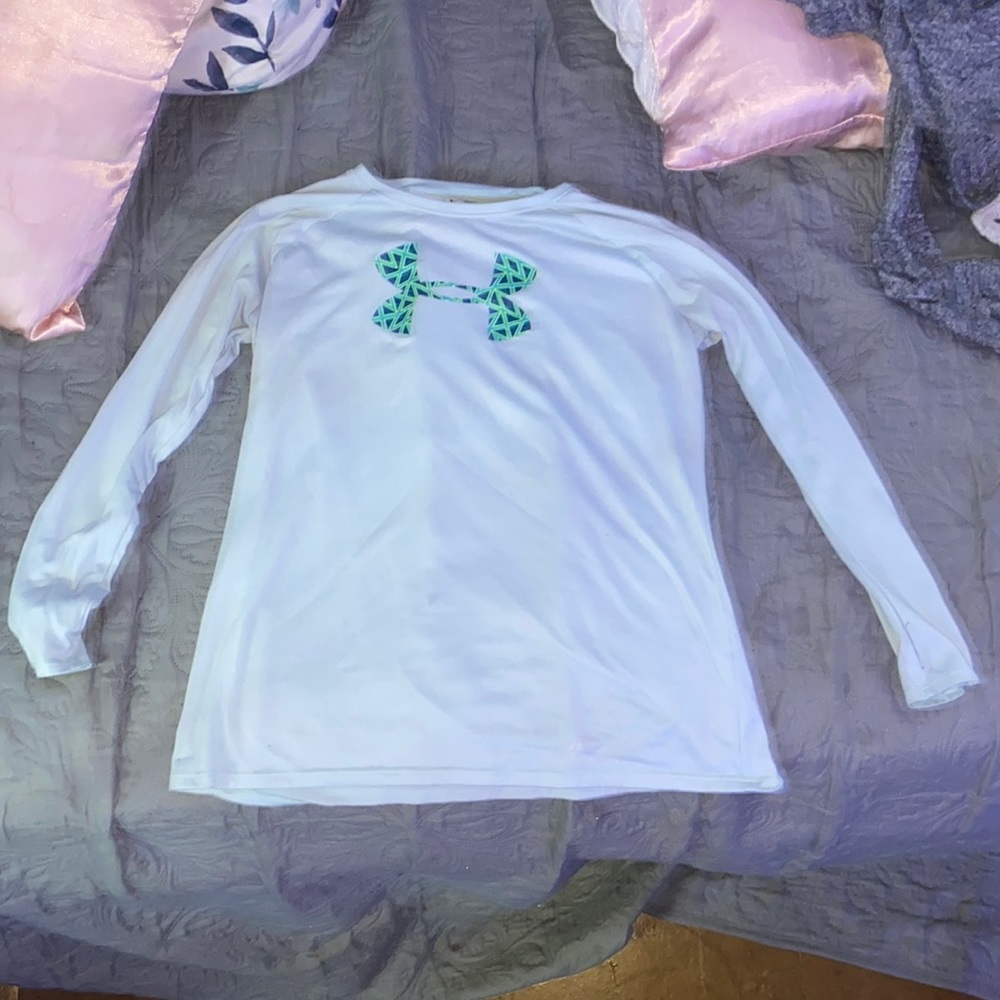 long sleeve under armor tee: worn a couple of times and in good condition